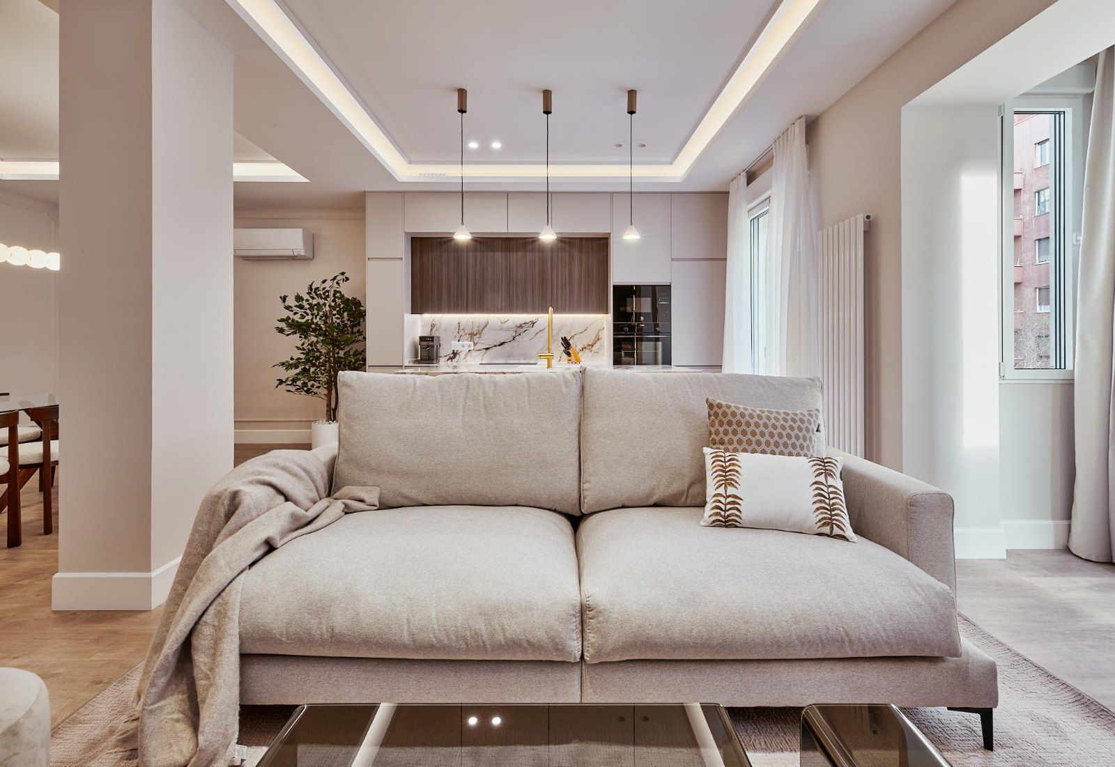 Alcalá III, Barrio de Lista, Madrid — Horlux & Emuna — 1