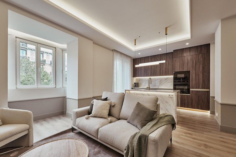Conde de Peñalver, Retiro · Lista, Madrid — Horlux & Emuna