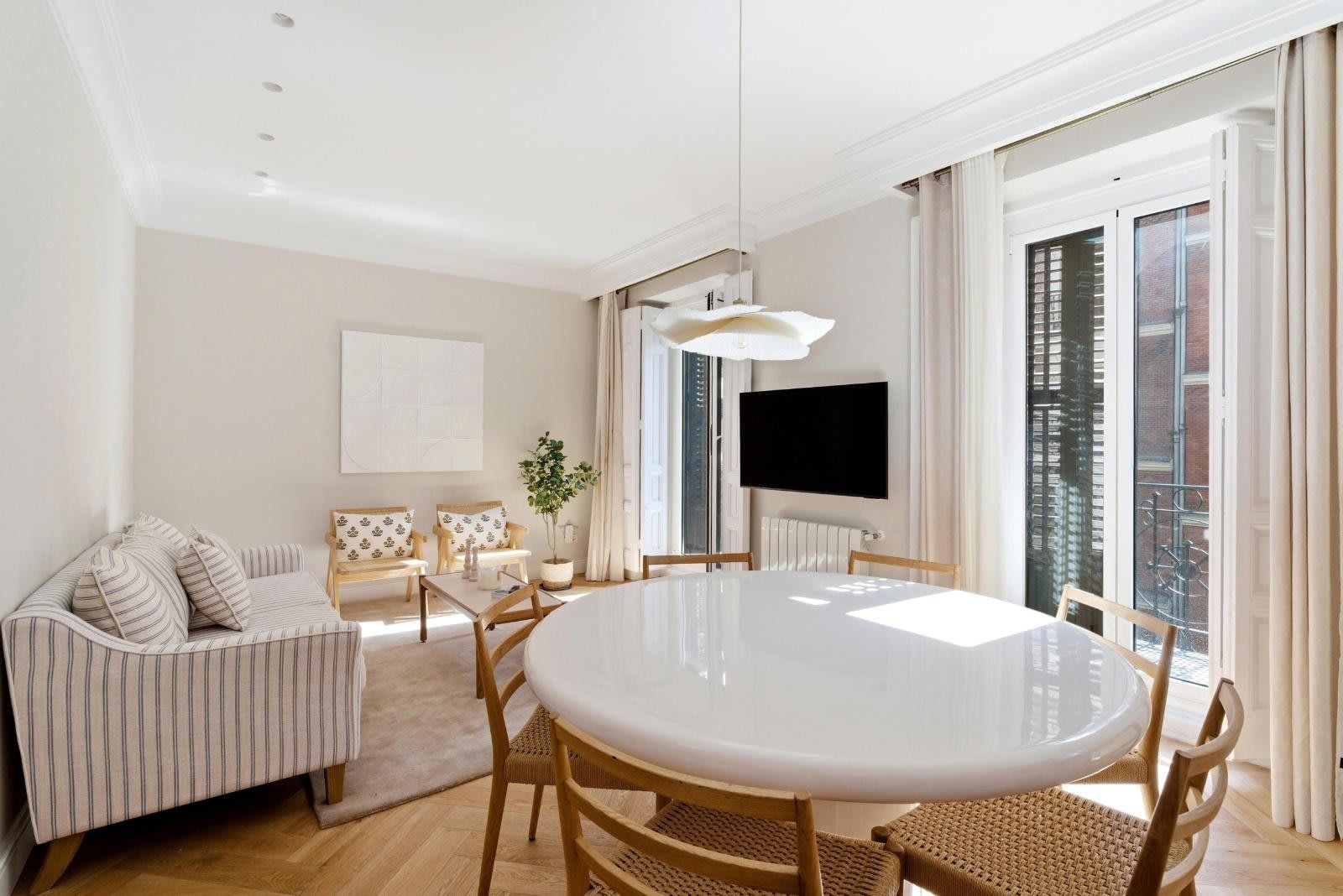 Jorge Juan II, Recoletos, Madrid — Horlux & Emuna — 2