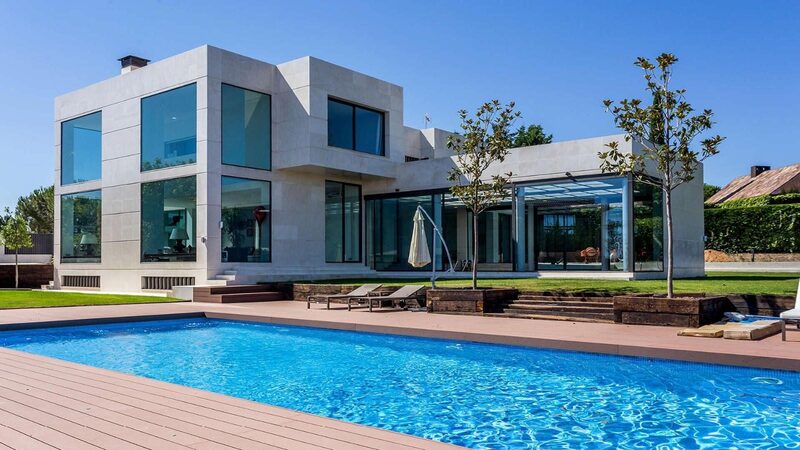 Villa en La Moraleja, Madrid — Horlux & Emuna