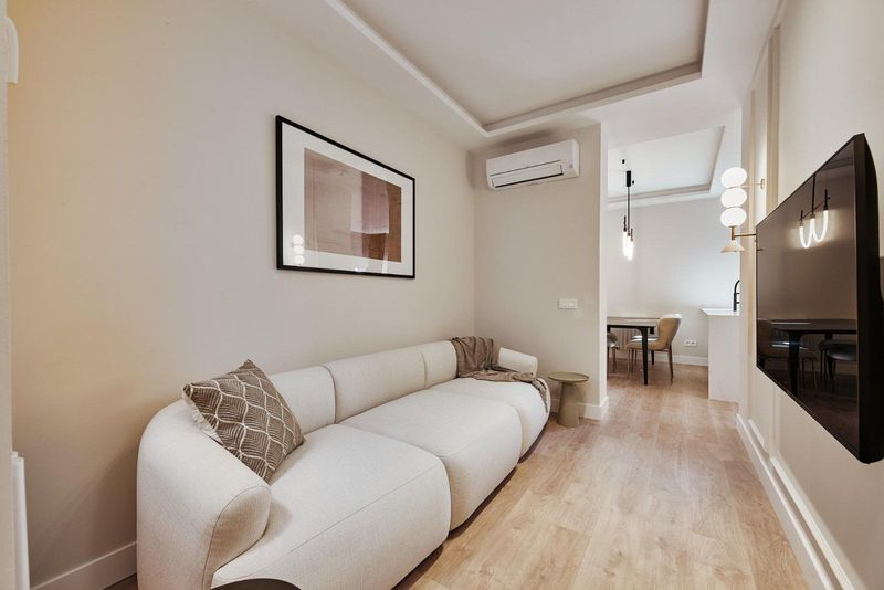 Lope de Rueda, Salamanca · Listas, Madrid — Horlux & Emuna