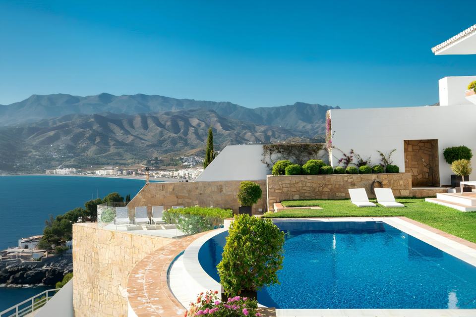 Sunshine Calm · Granada & Costa Tropical