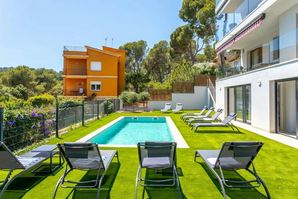Calella Sea View, luxury apartment for rent in Costa Brava