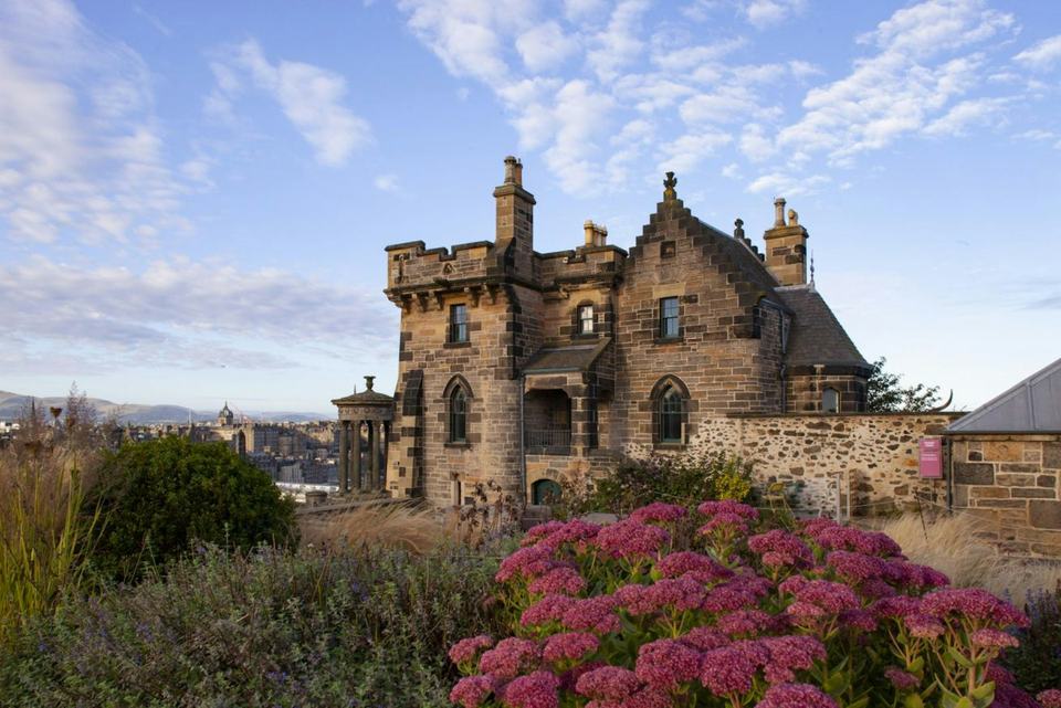 The Sky Observer · Edinburgh
