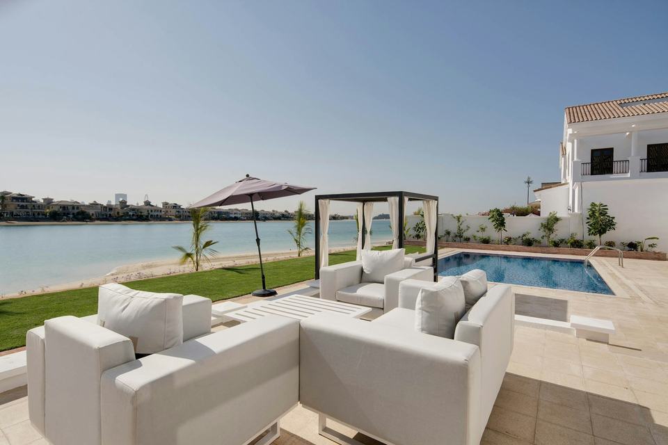 A Palm Leaf · Dubai